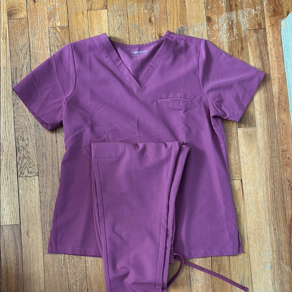 Mandala Women's Purple Scrub Set
